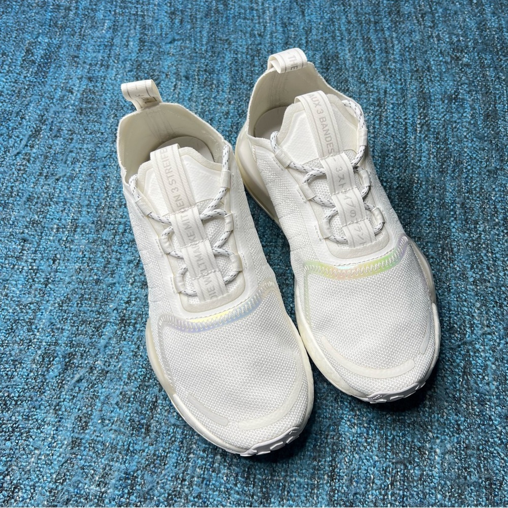 Adidas NMD V3 Sneakers in White Iridescent GX5698 Size Youth 5.5 or Women's 7 - Picture 2 of 8